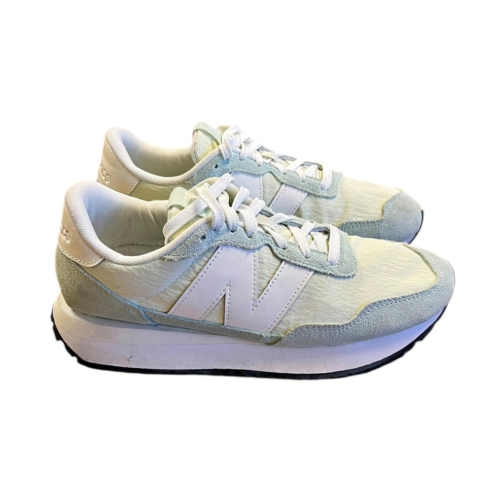 NEW BALANCE‎ 237 Light Green Sneaker Shoes Sz 9.5 Retro WS237HTG - Picture 3 of 10